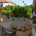 Hébergement de vacances Sergios